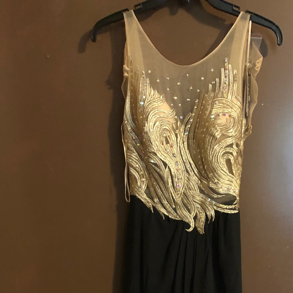 Faviana formal dress